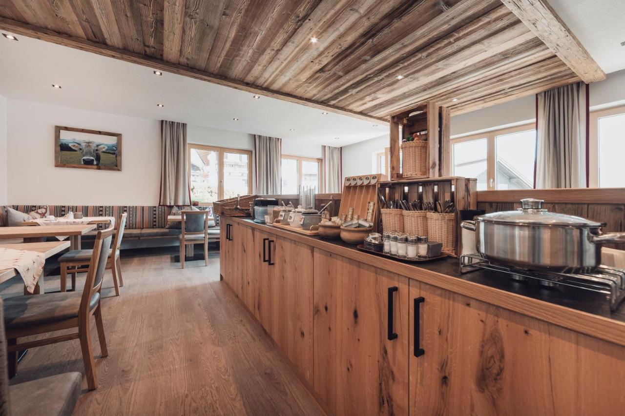 Hotel Alpenhof Lermoos Exteriér fotografie