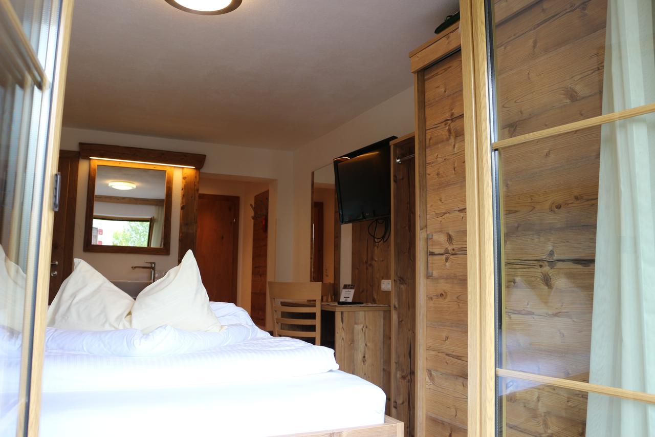 Hotel Alpenhof Lermoos Exteriér fotografie